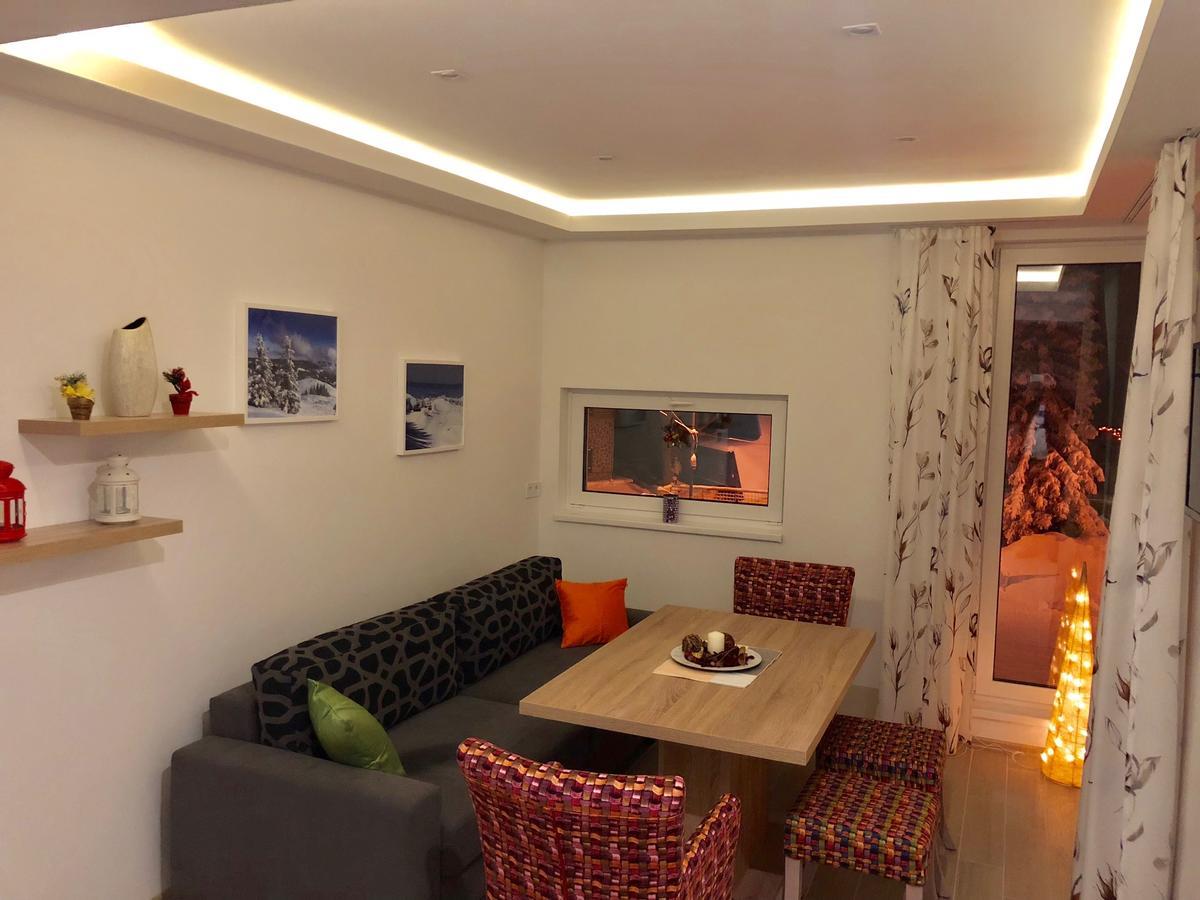 Apartmani Mont 1 Яхорина Экстерьер фото