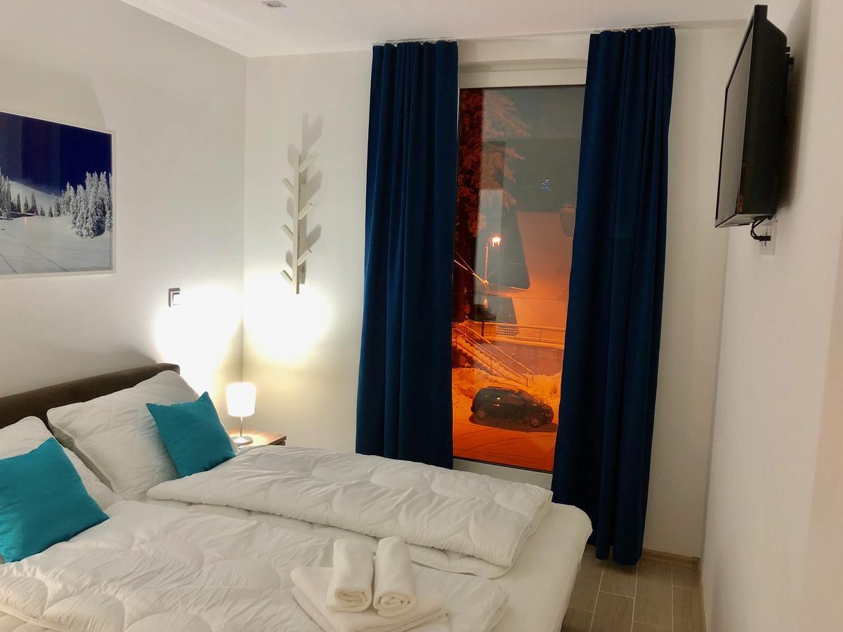 Apartmani Mont 1 Яхорина Экстерьер фото