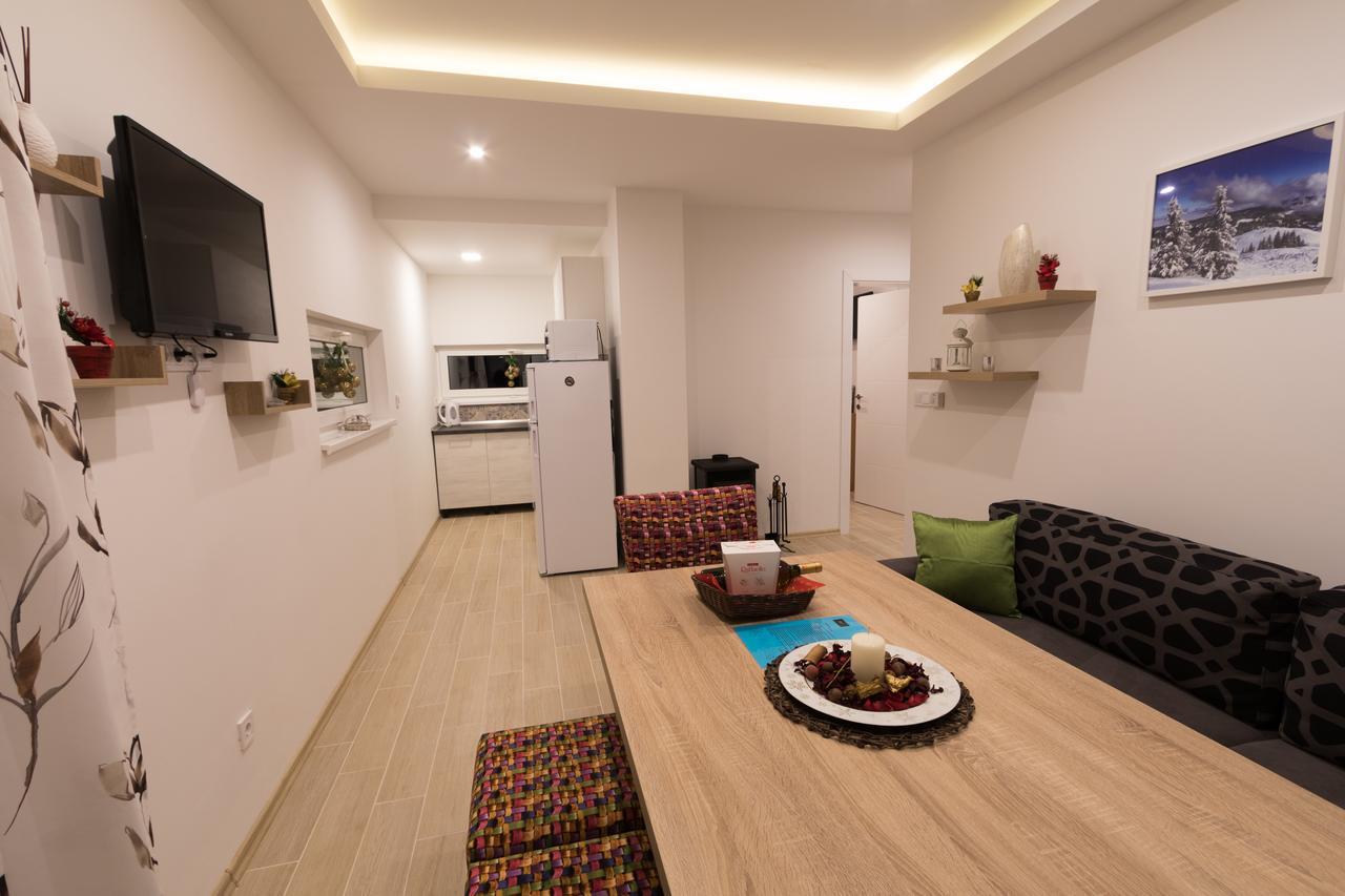 Apartmani Mont 1 Яхорина Экстерьер фото