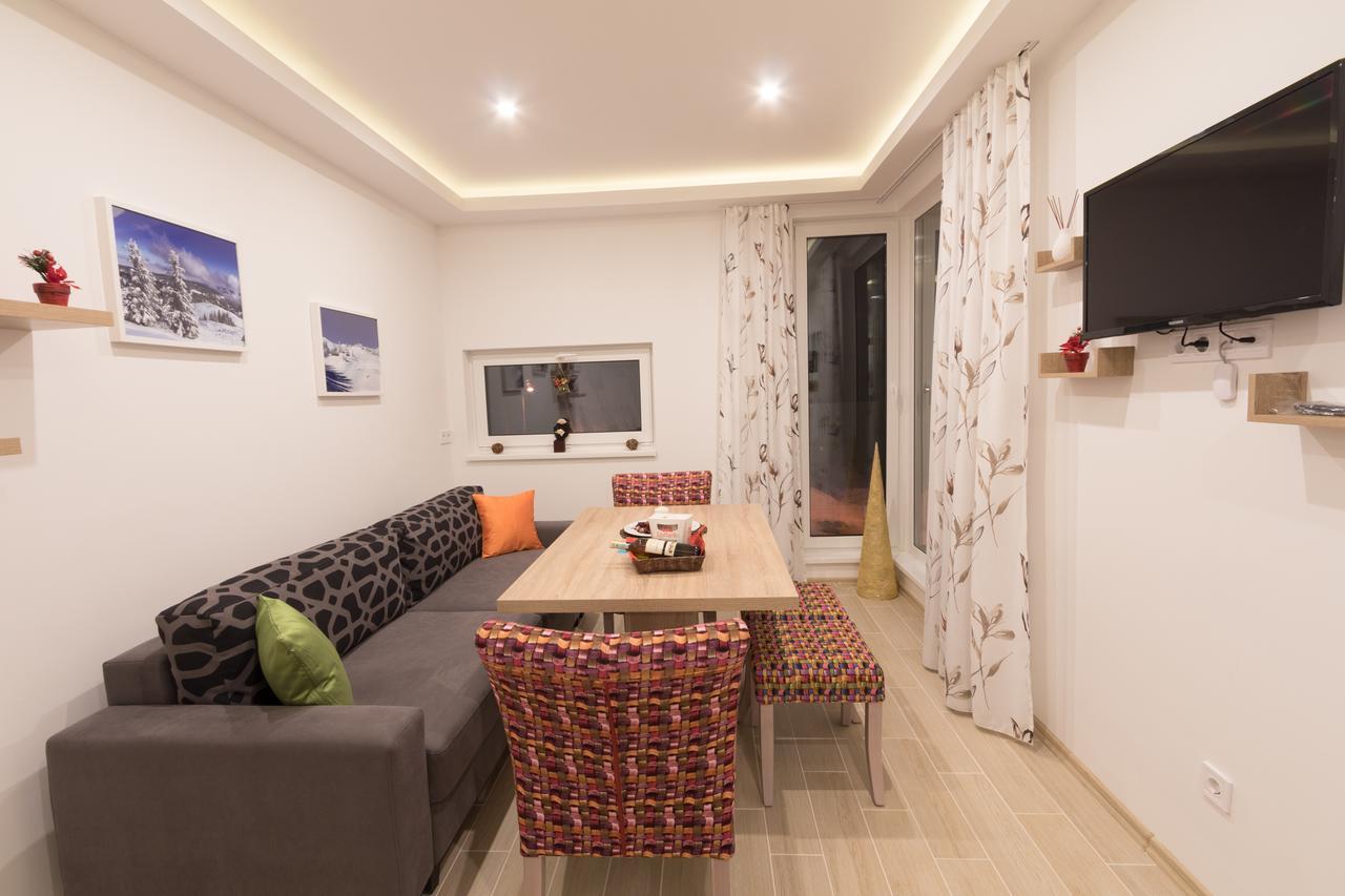 Apartmani Mont 1 Яхорина Экстерьер фото