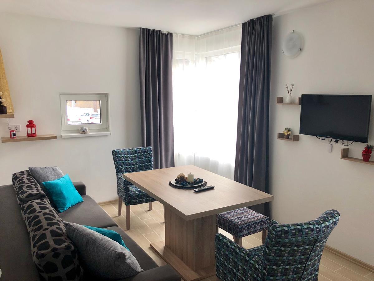 Apartmani Mont 1 Яхорина Экстерьер фото